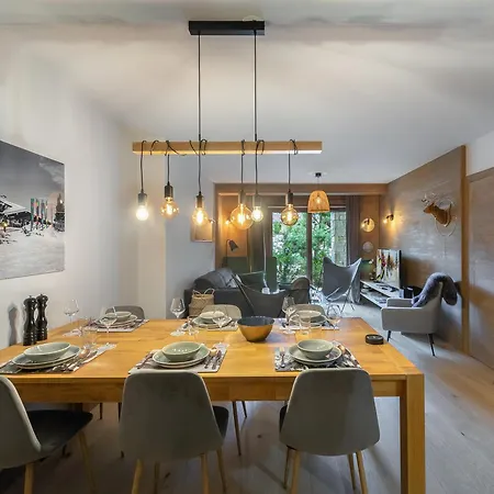 Cosy A Rochebrune, Piscine Et Parking - Fr-1-569-58 *