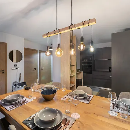 Cosy A Rochebrune, Piscine Et Parking - Fr-1-569-58 *