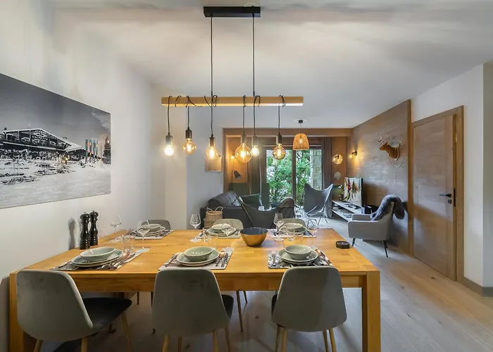 Cosy A Rochebrune, Piscine Et Parking - Fr-1-569-58 *